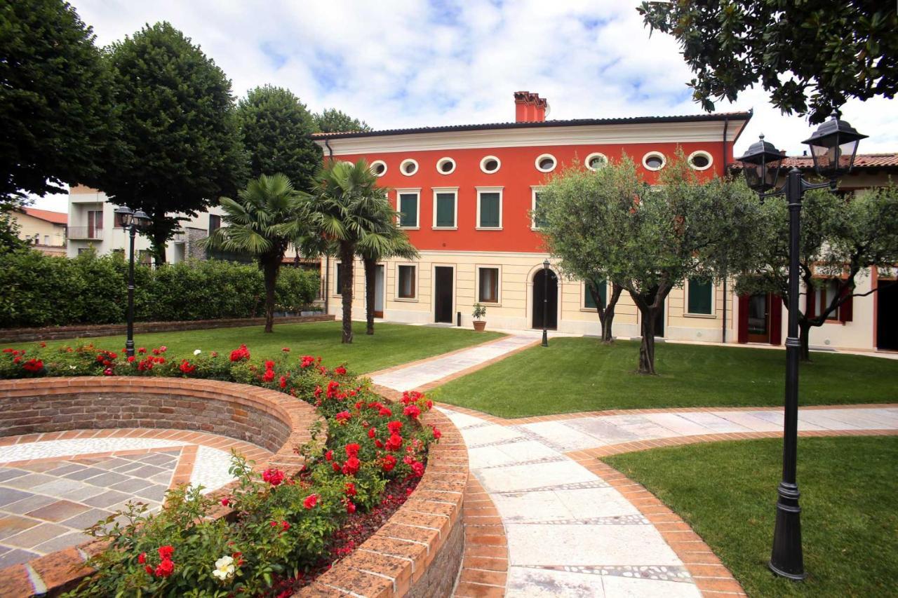 Villa Tiziano Residence Rosà Kültér fotó